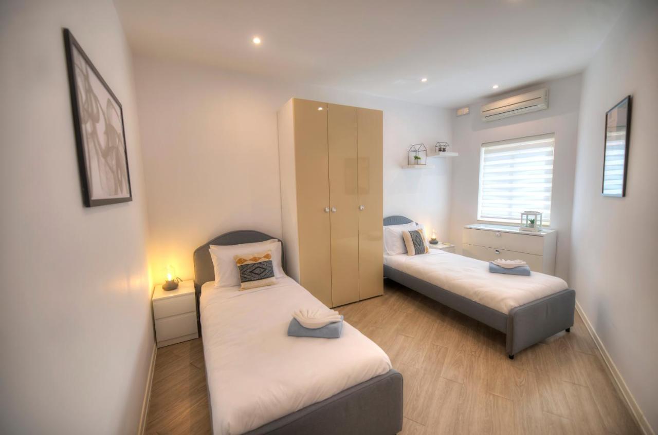 Spacious 4 Bedrooms With Sea View Balcony Goslm-3 Sliema Ngoại thất bức ảnh